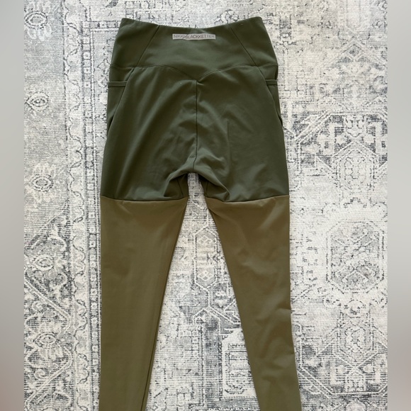 Olive Gymshark x Nikki Blackketter Leggings - Picture 2 of 6